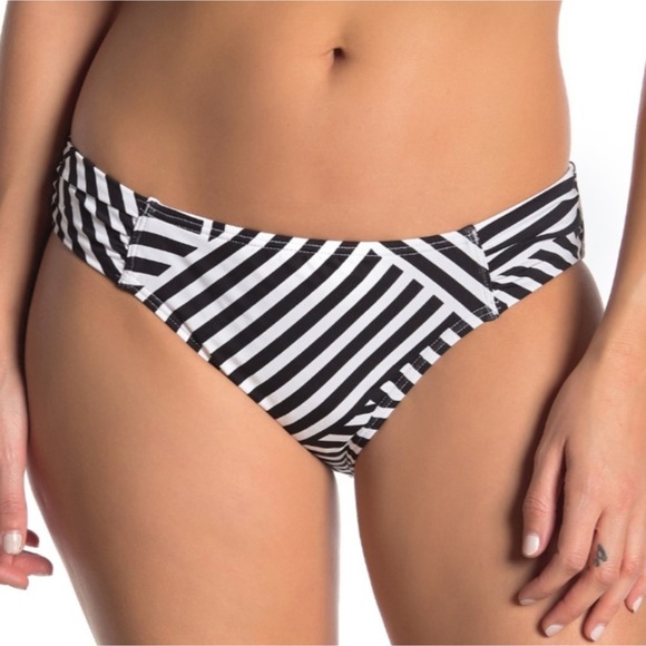 Tommy Bahama Other - NWOT Tommy Bahama Shirred Sides Bikini Bottoms S